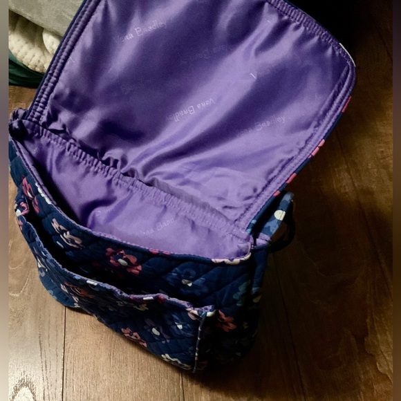 Vera Bradley violet crossbody purse and matching wallet. EUC - Picture 3 of 15